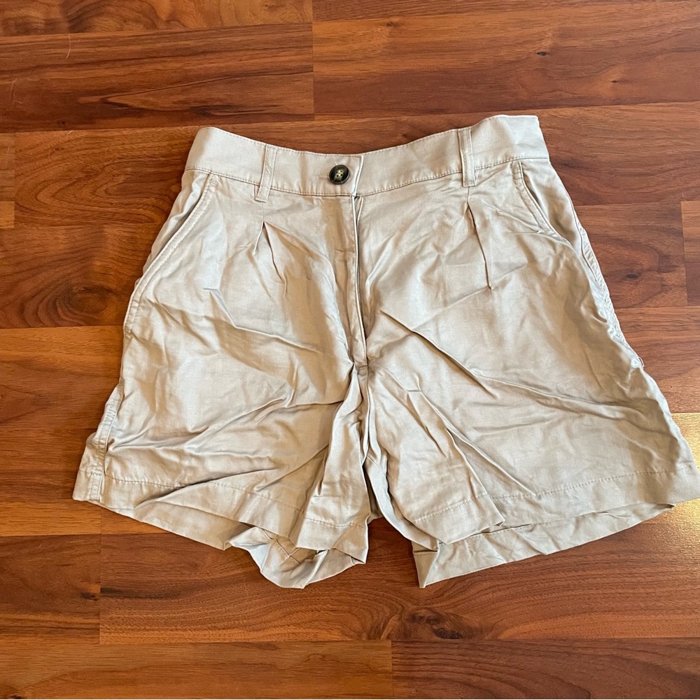 Khaki shorts